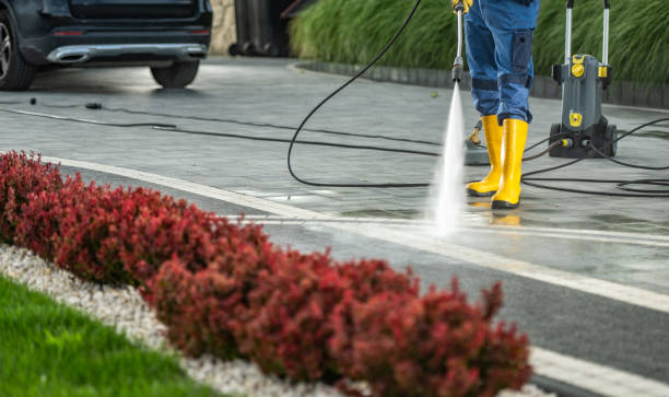 Why Choose Our Certified Pressure Washing Experts for Your Project Needs in South Miami Heights, FL?